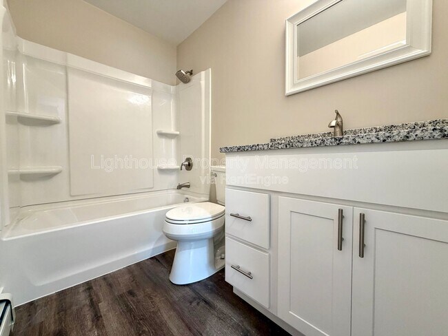 Building Photo - 2633 Woodward Ave SW