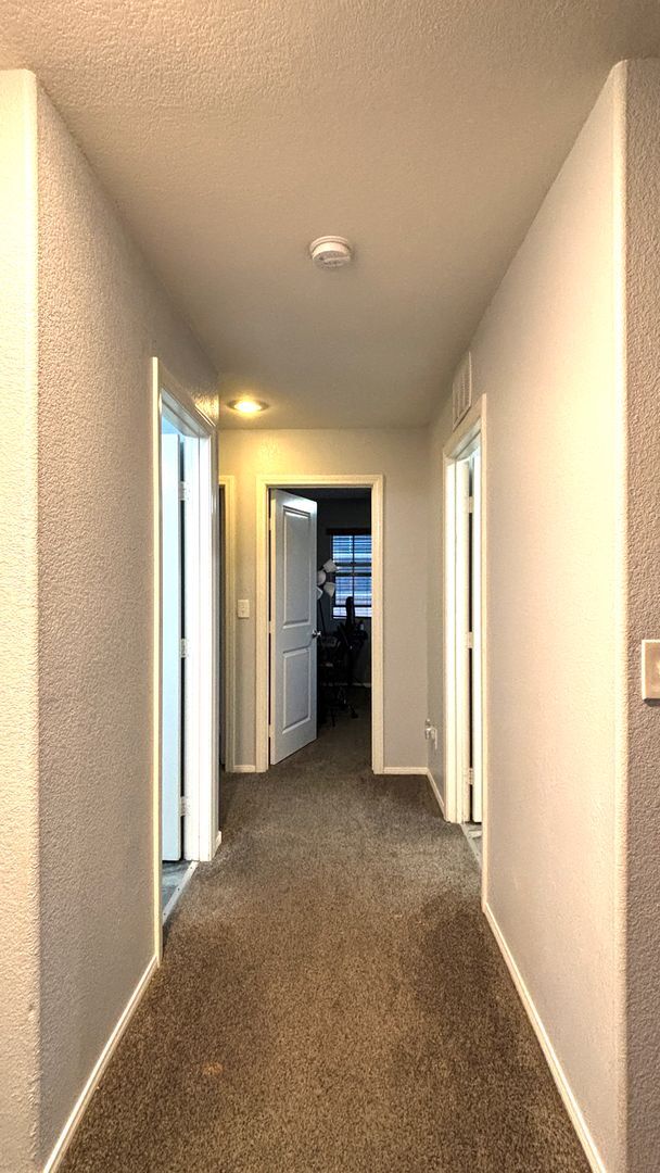 Building Photo - Excellent home in Providence Las Vegas. 3 Bedroom, loft  and cute backyard! Must see!