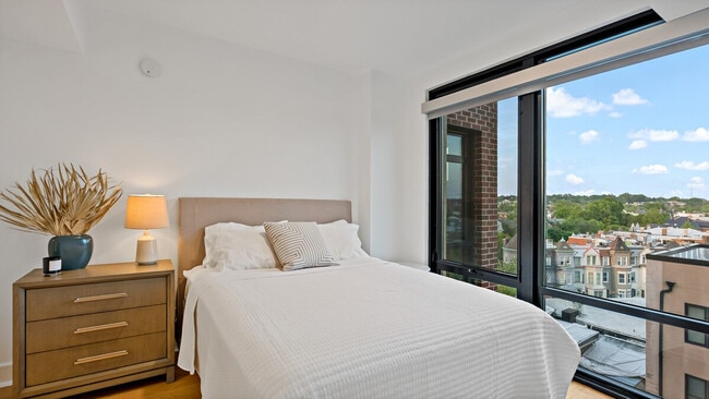 Building Photo - 1852 7th St NW