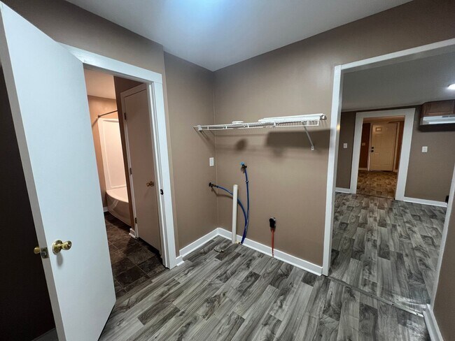 Building Photo - 3 Bedroom 1 Bathroom Home by Stillman College