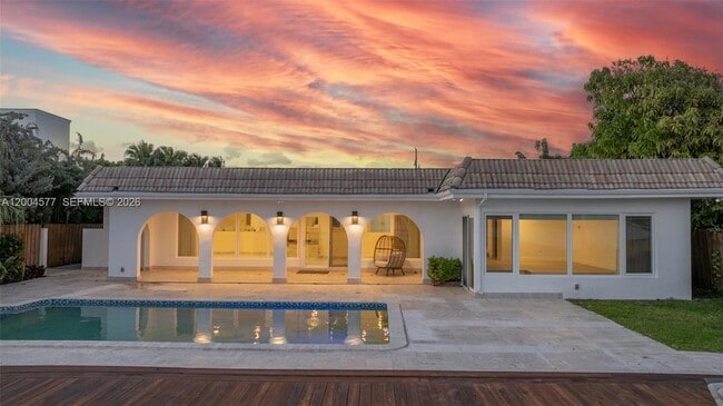 Building Photo - 1690 Daytonia Rd