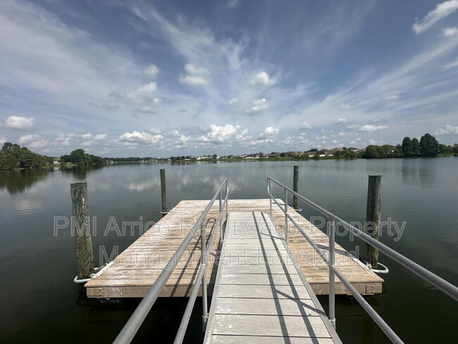 Building Photo - 6264 Great Bear Dr