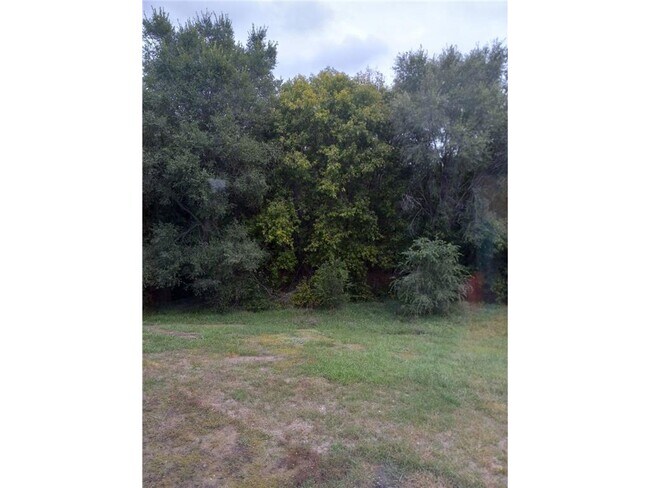 Building Photo - 8344 Parrish Ave NE