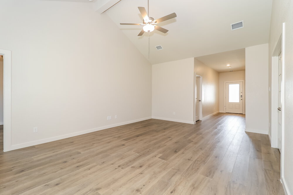 Building Photo - 1505 Woodwinds Dr