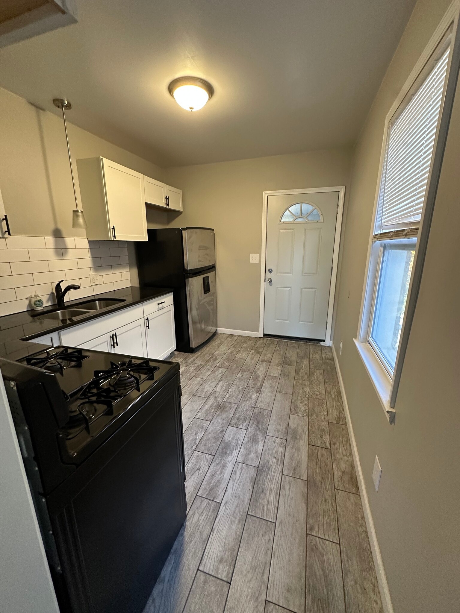 Kitchen - 349 Westminster St