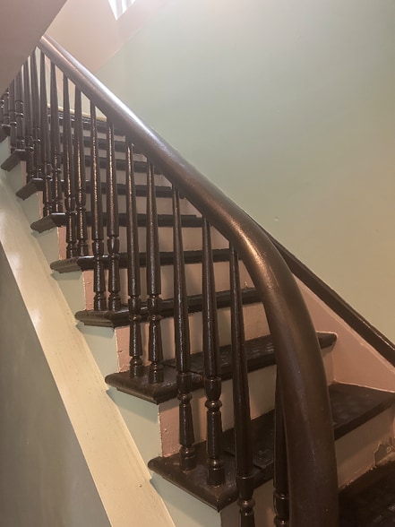 Building Photo - 21 Linden St