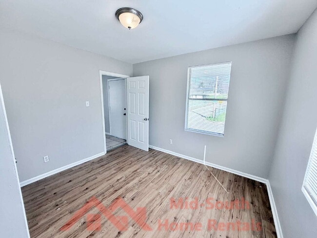Building Photo - 1549 Patton St