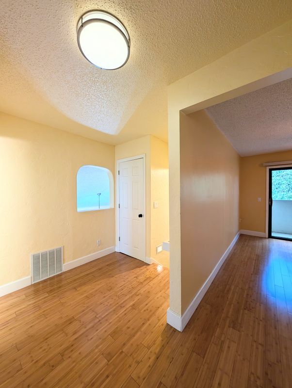 Building Photo - 1154 W Winged Foot Cir