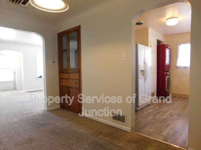 Building Photo - 1346 Texas Ave