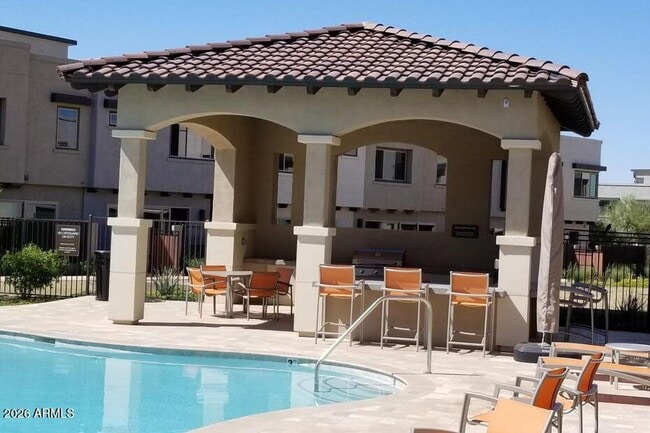 Building Photo - 7332 E Vista Bonita Dr