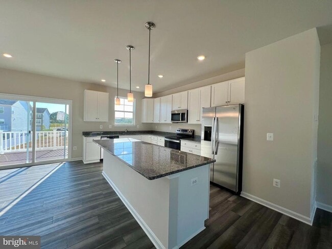 Building Photo - 253 Telluride Wy