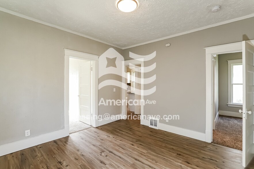 Building Photo - 2859 Corby St