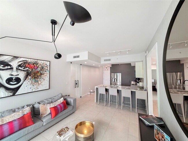 Building Photo - 31 SE 5th St