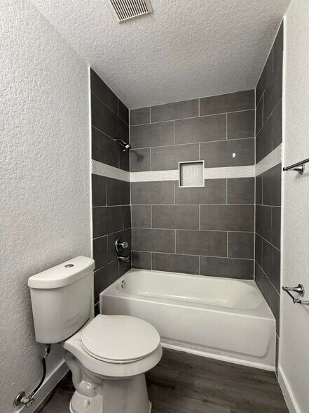 Building Photo - 4411 Mystic Sunrise Dr