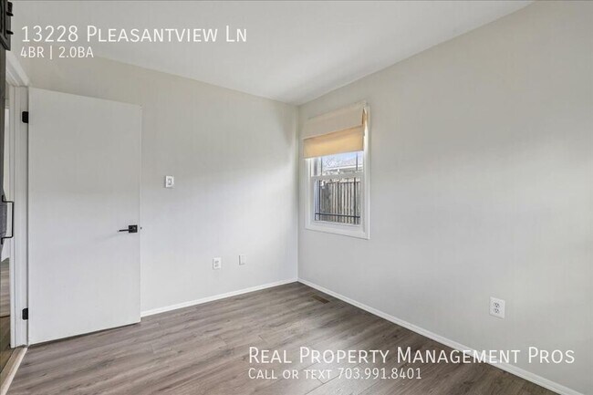 Building Photo - 13228 Pleasantview Ln