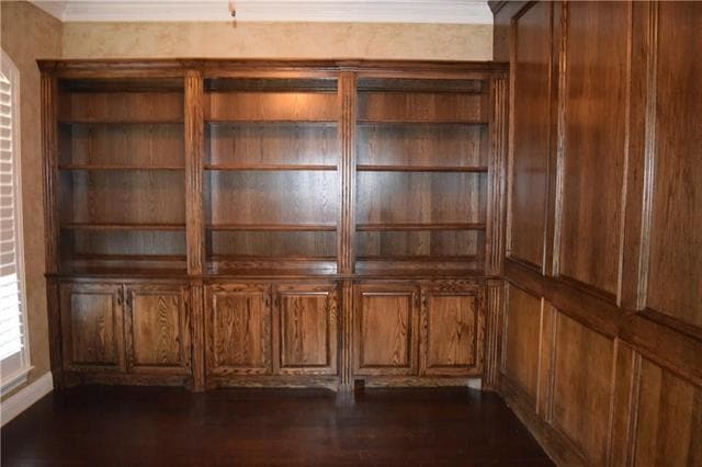 Building Photo - 115 Oakwood Ln