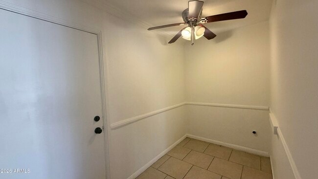 Building Photo - 4844 E Sunrise Dr