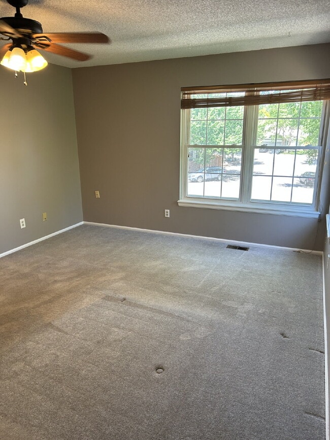 Building Photo - 7610 E Gunnison Pl