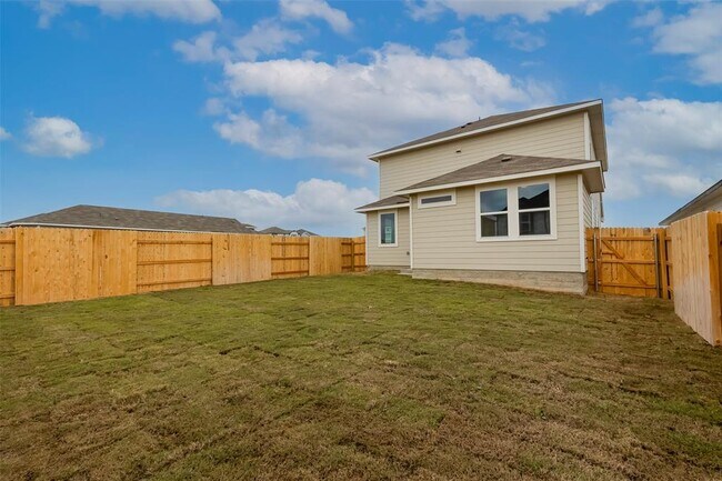 Building Photo - 2607 Derwent Dr