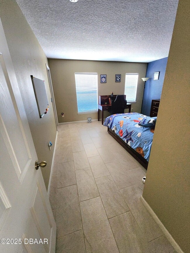 Building Photo - 260 Bayberry Lakes Blvd