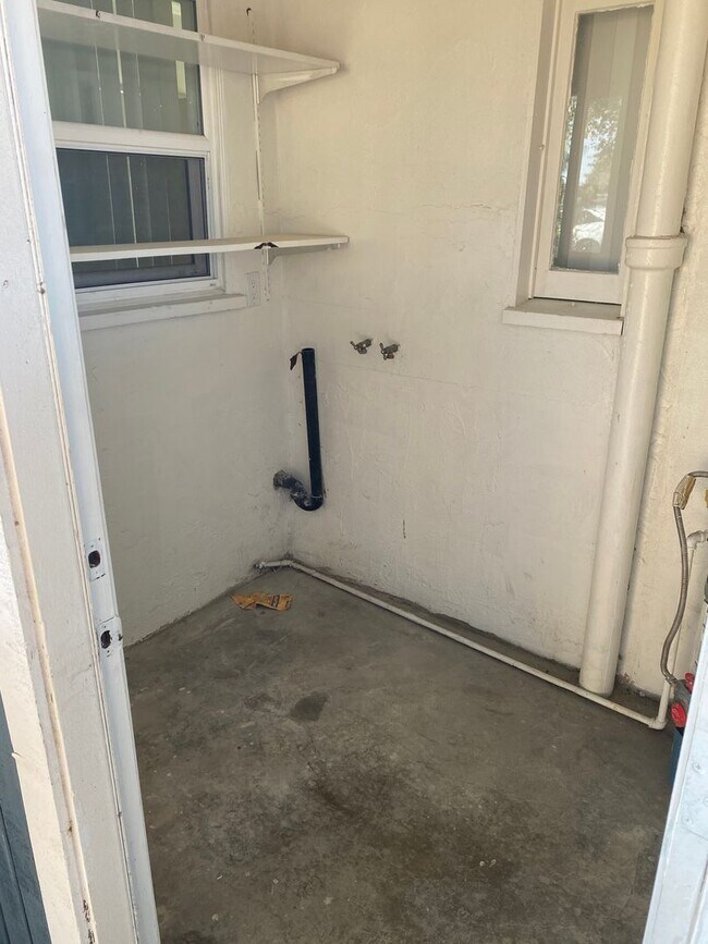 Building Photo - 1757 6th St