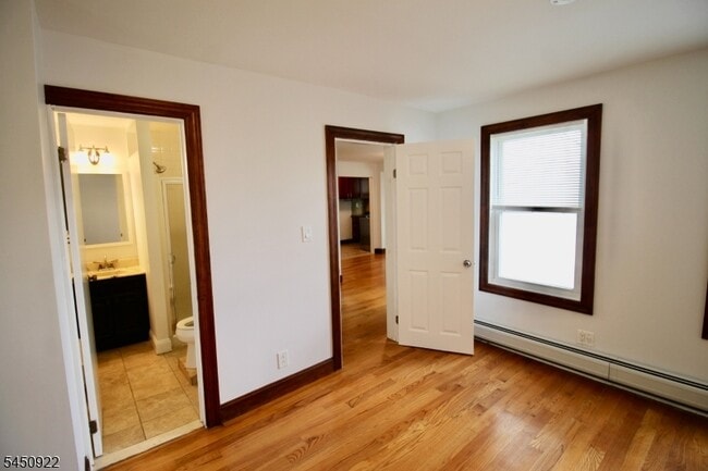 Building Photo - 238 Claremont Ave