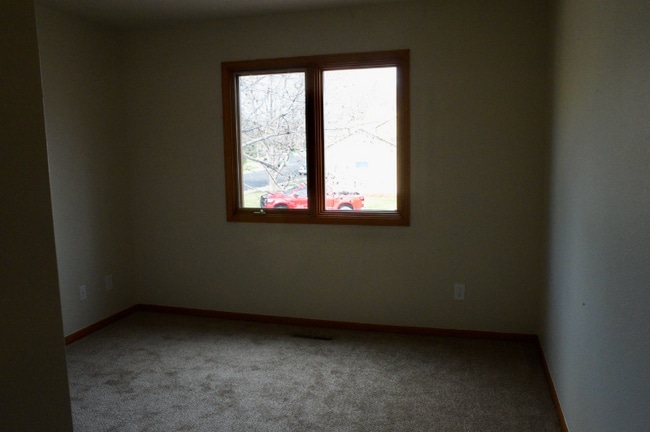 Building Photo - 838 Ashford Ln