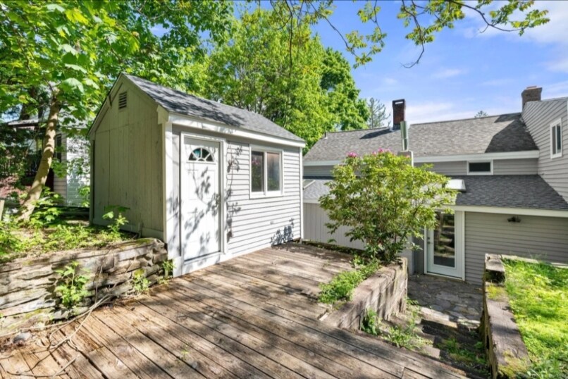 Shed - 52 Grove St