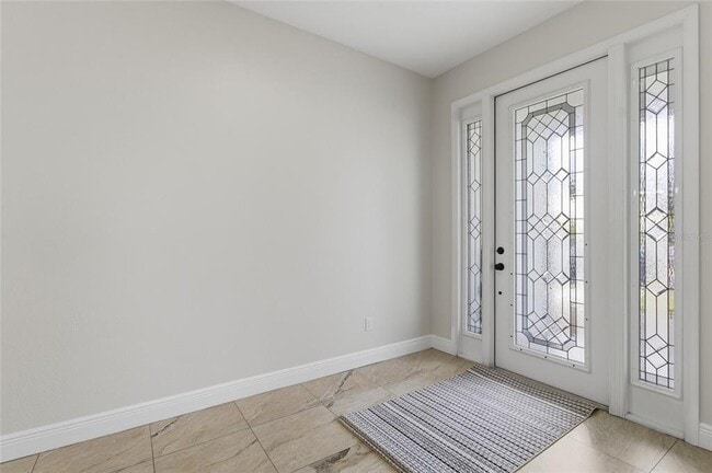 Building Photo - 810 W Whatley Pl