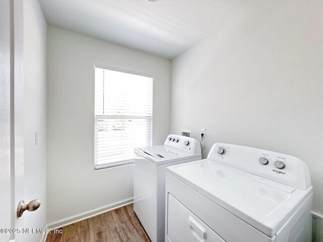Building Photo - 3177 Rustic Deer Wy