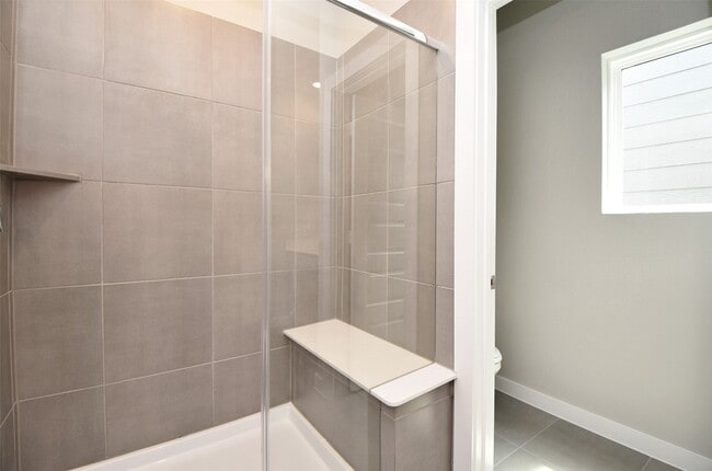 Building Photo - 4212 Lyons Fall Ln