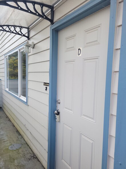 unit d welcome home - 1045 S Jasper St