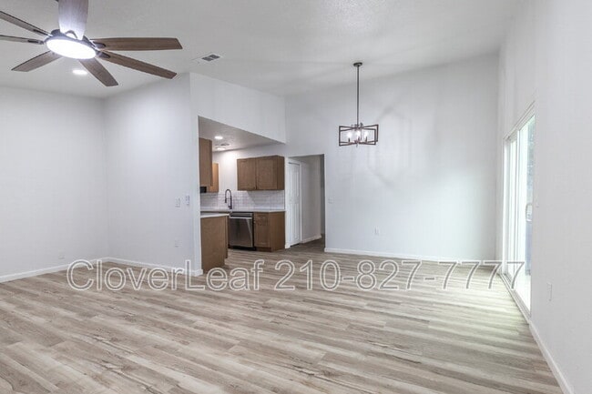 Building Photo - 8039 Big Bend