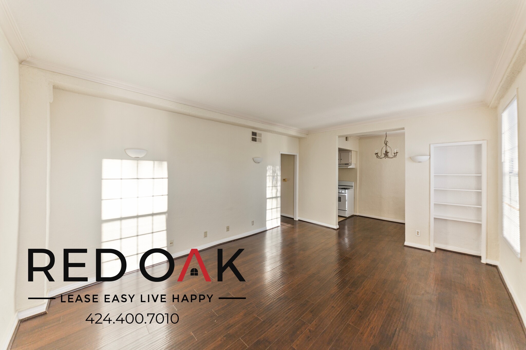 Building Photo - 5640 Franklin Ave