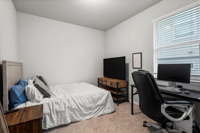 Building Photo - 129 Jubilee Dr