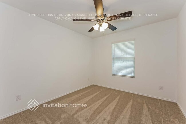 Building Photo - 2403 Ava Dr