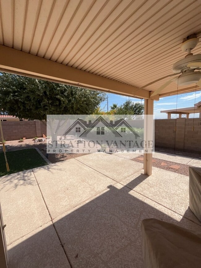 Building Photo - 6983 S Oxford Ln