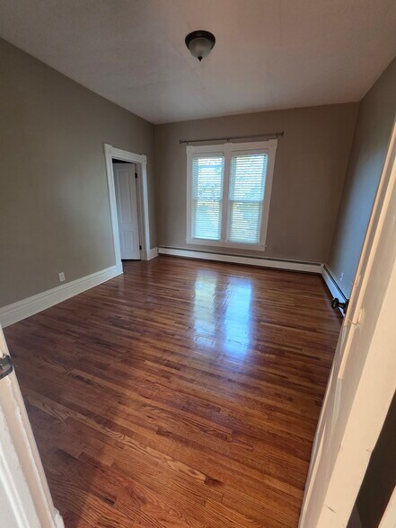 Master - 3112 5th Ave S
