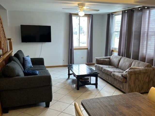 Building Photo - 915 E Oakton St