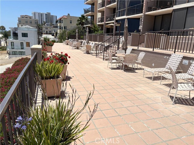 Building Photo - 1750 E Ocean Blvd