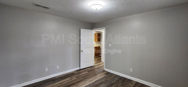 Building Photo - 139 Kathryn Rd