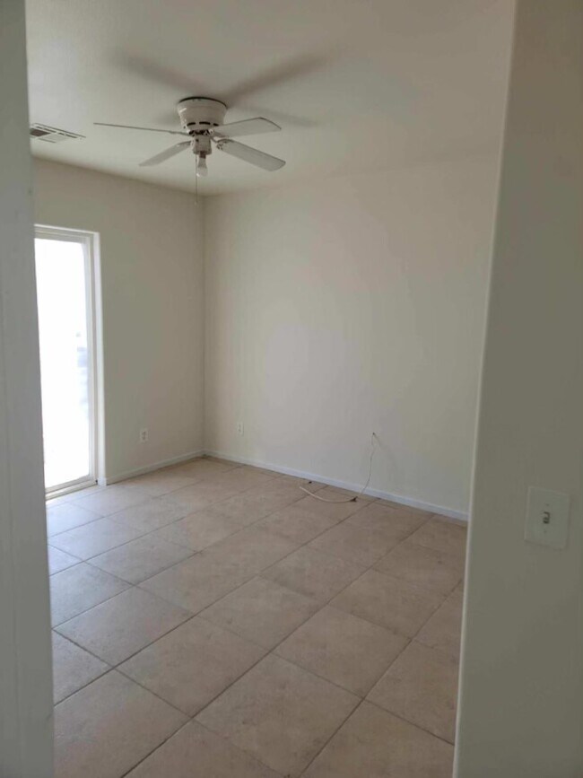 Building Photo - 66651 Ironwood Dr