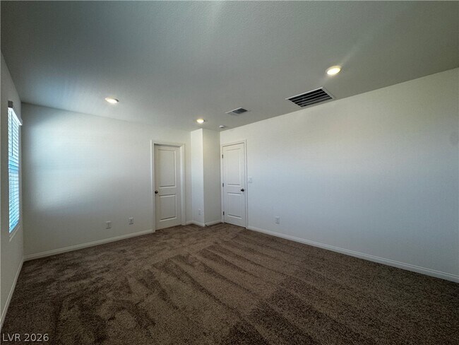 Building Photo - 9250 Innot Ave