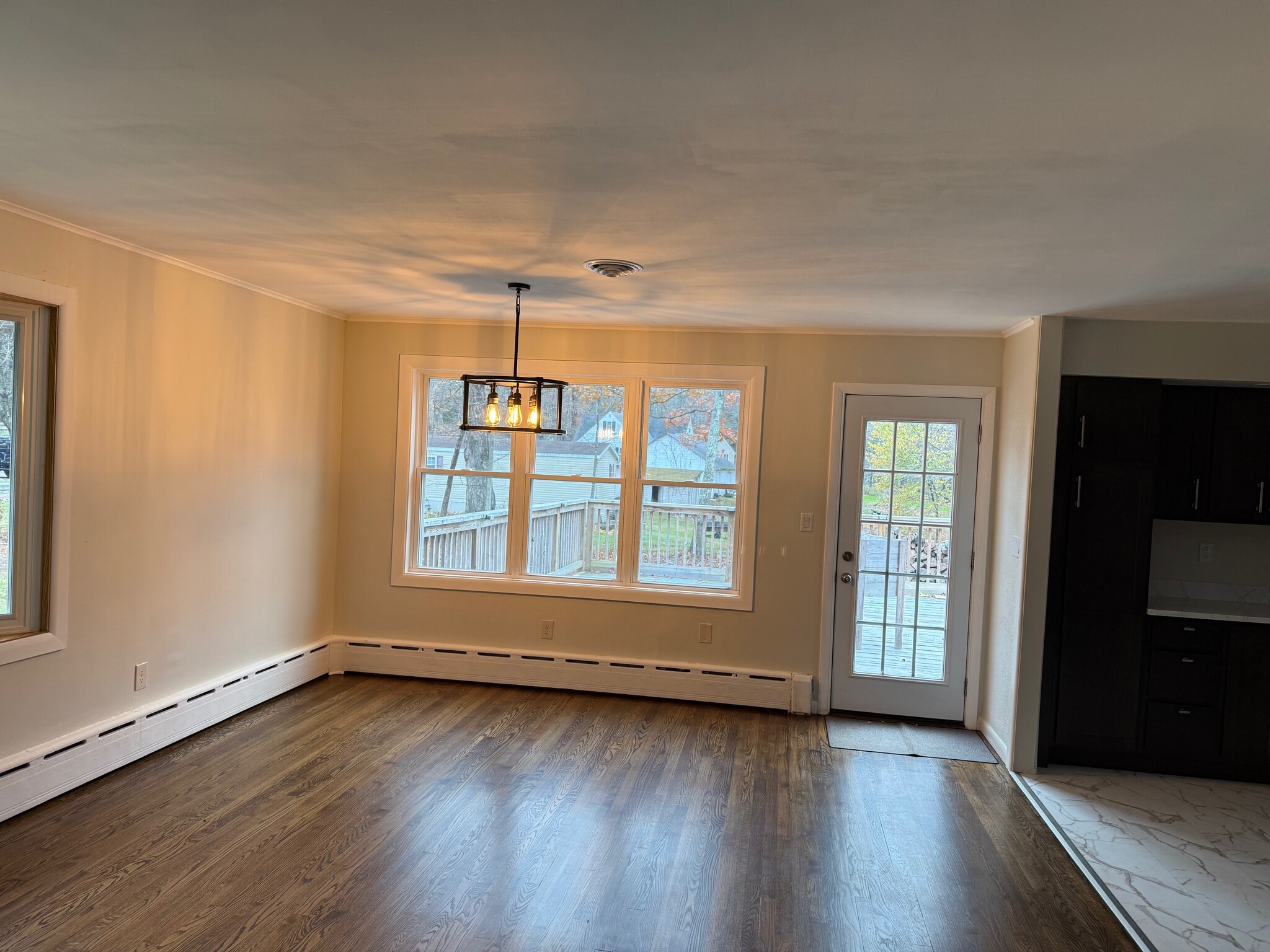 Dining/Living Room - 4387 NY-32