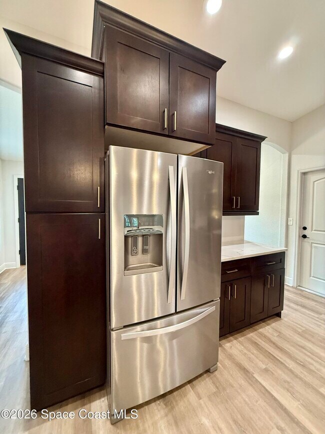 Building Photo - 4255 US-1