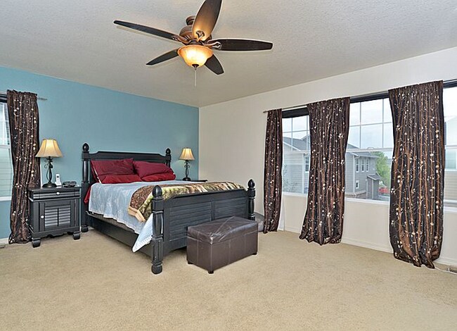 Master Bedroom - 9404 Gray CT