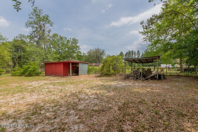 Building Photo - 4523 Chipmunk Rd