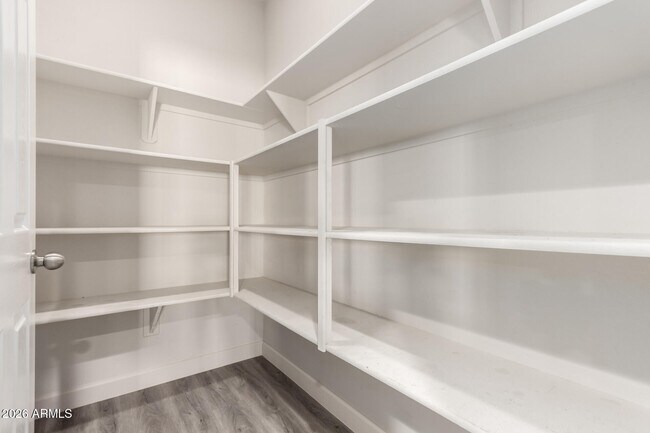 Building Photo - 11204 W Mobile Ln