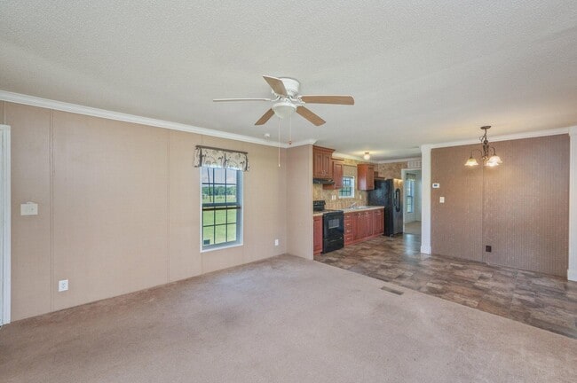 Building Photo - 2295 Bermuda Ln