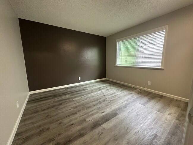 Building Photo - 3685 Cape Cod Ct